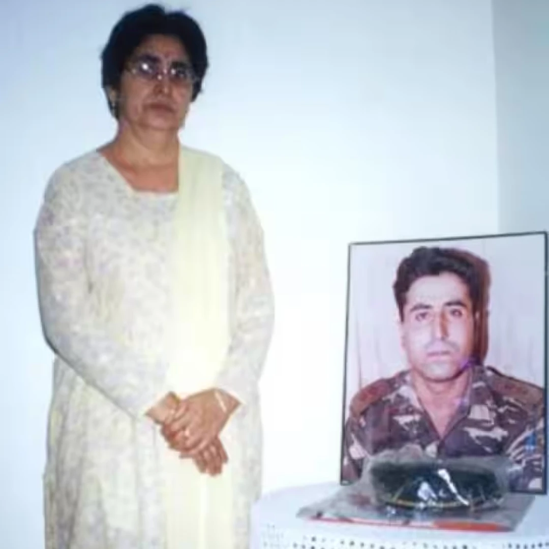 Captain Vikram Batra Girlfriend